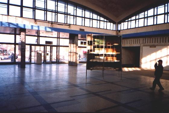 Foto: Linnalähirongide paviljoni sisevaade aastal 1988.